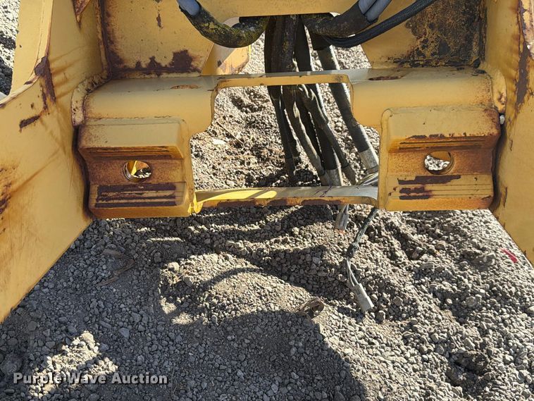 image for item EX4646 2006 Vermeer B930A backhoe attachment