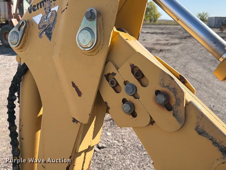 image for item EX4646 2006 Vermeer B930A backhoe attachment