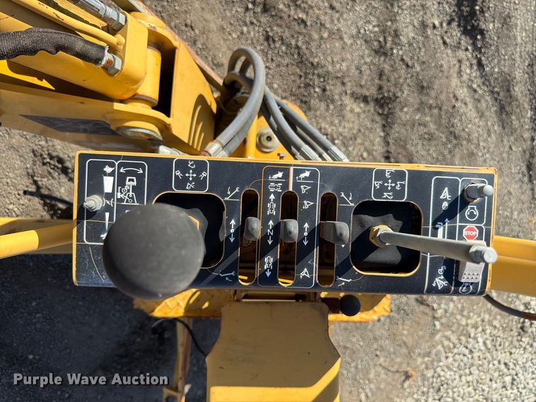 image for item EX4646 2006 Vermeer B930A backhoe attachment