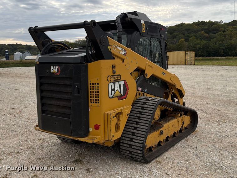 image for item EX4665 2020 Caterpillar 299D3 XE tracked skid steer loader