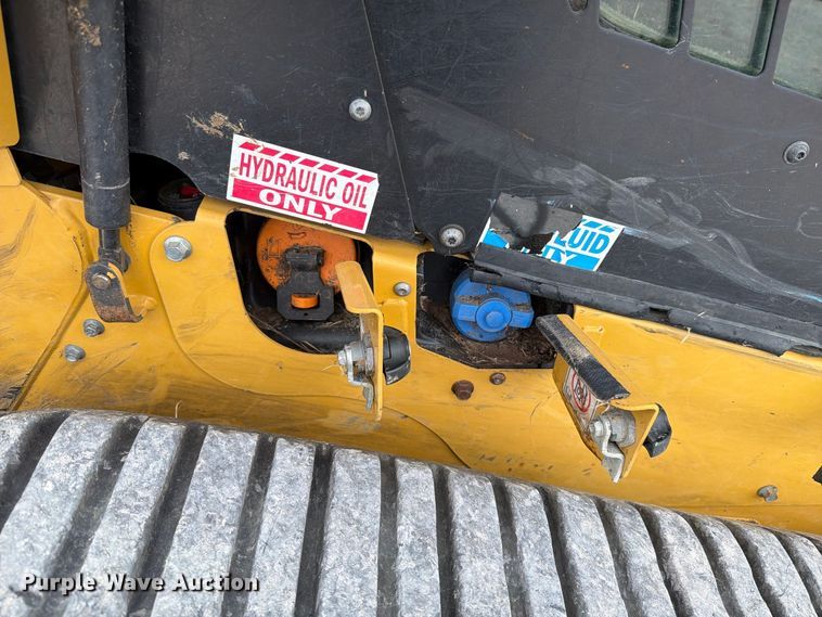 image for item EX4665 2020 Caterpillar 299D3 XE tracked skid steer loader
