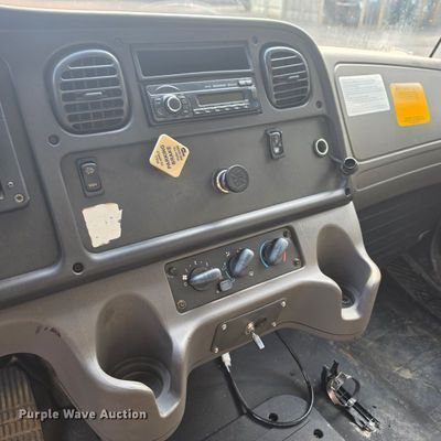 image for item FA8975 2017 Freightliner Business Class M2 water truck