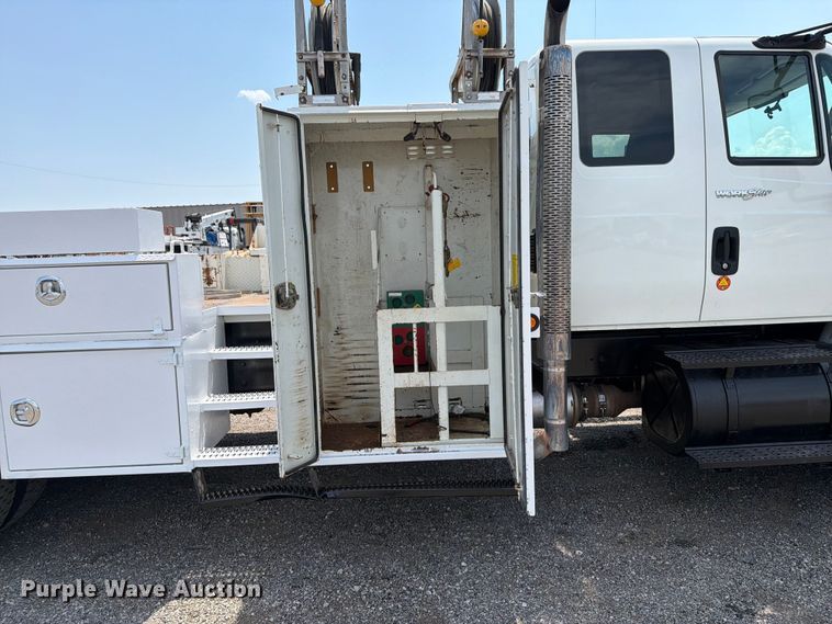 image for item FB5042 2009 International WorkStar 7400 crane truck