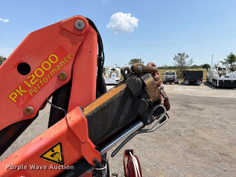 image for item FB5042 2009 International WorkStar 7400 crane truck