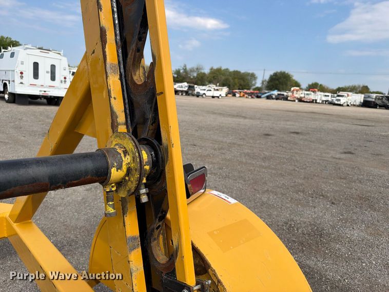 image for item FB5101 2020 MD Products & Solutions RR-185 reel trailer