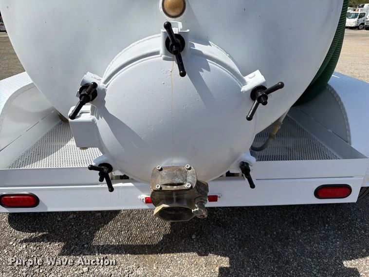 image for item FB5160 2012 Economy Drilling Solutions vacuum excavator