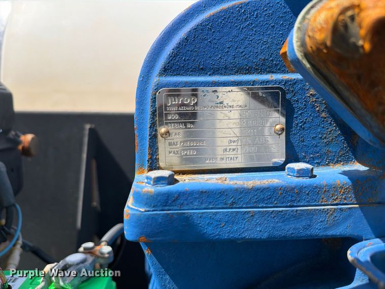 image for item FB5160 2012 Economy Drilling Solutions vacuum excavator