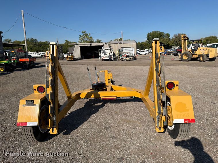 image for item FB5186 2023 Vermeer MFG  Lane Trailer LRG 1008 reel trailer