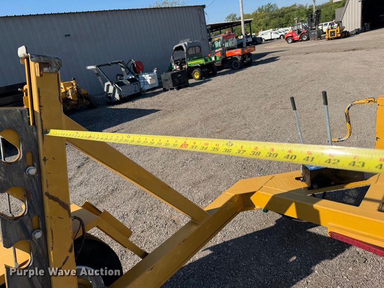 image for item FB5186 2023 Vermeer MFG  Lane Trailer LRG 1008 reel trailer