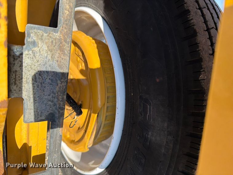 image for item FB5186 2023 Vermeer MFG  Lane Trailer LRG 1008 reel trailer