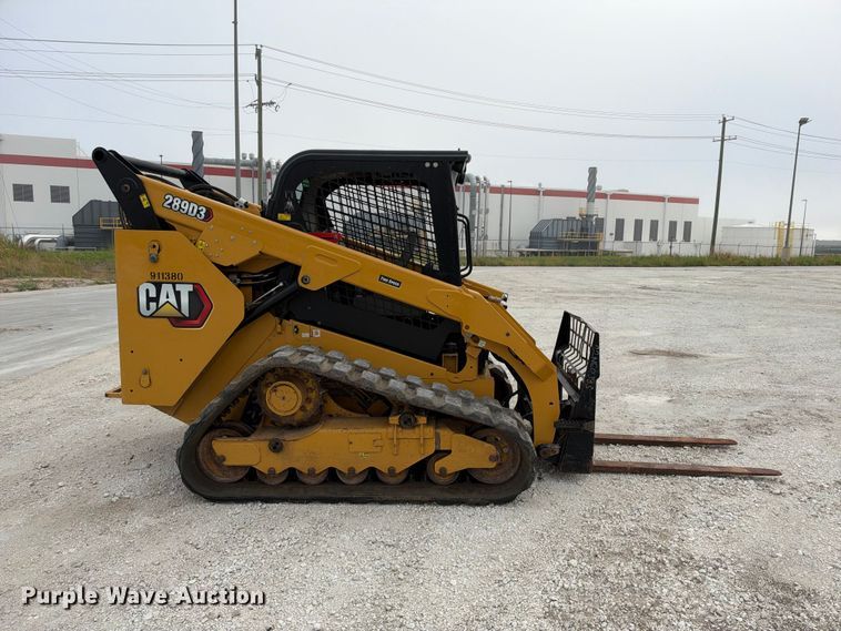 image for item FB8393 2022 Caterpillar 289D3 tracked skid steer loader