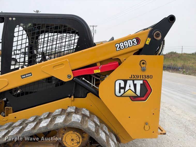 image for item FB8393 2022 Caterpillar 289D3 tracked skid steer loader