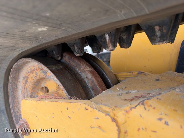 image for item FB8393 2022 Caterpillar 289D3 tracked skid steer loader
