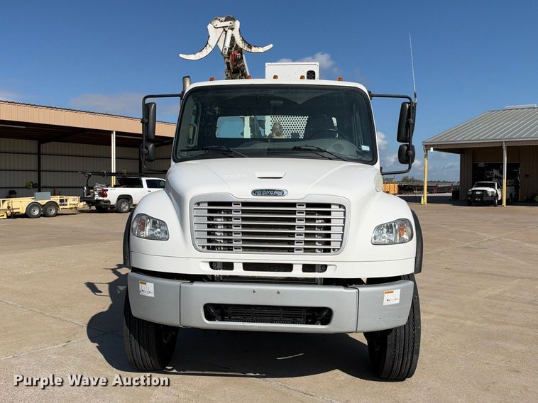 2019 Freightliner BUSINESS CLASS M2