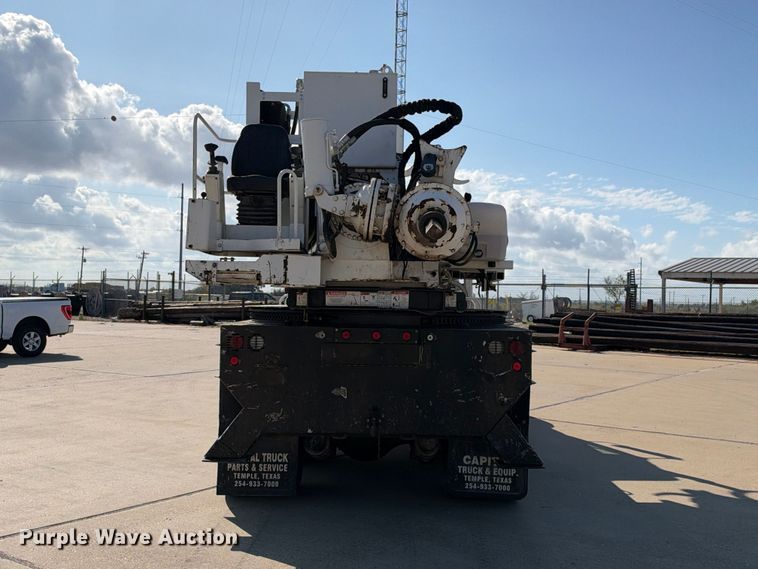 2019 Freightliner BUSINESS CLASS M2