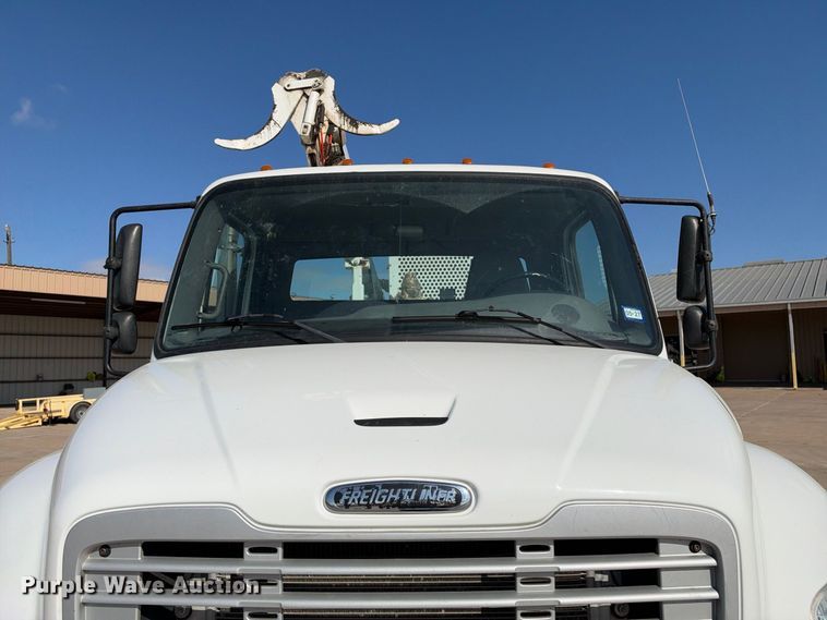 2019 Freightliner BUSINESS CLASS M2