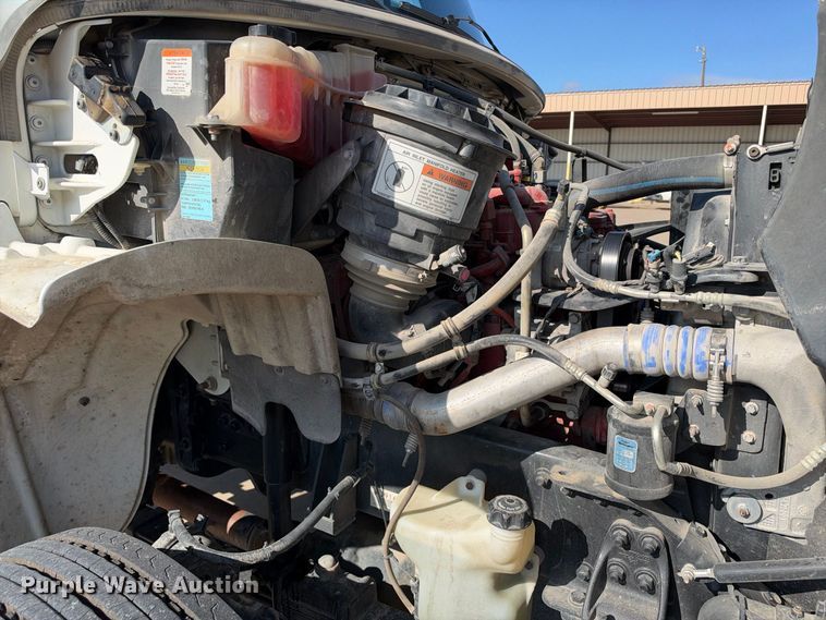 2019 Freightliner BUSINESS CLASS M2