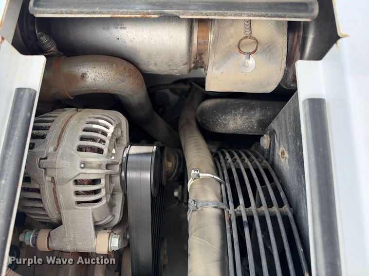 2019 Freightliner BUSINESS CLASS M2