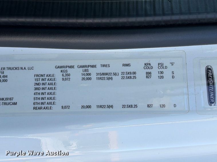 2019 Freightliner BUSINESS CLASS M2