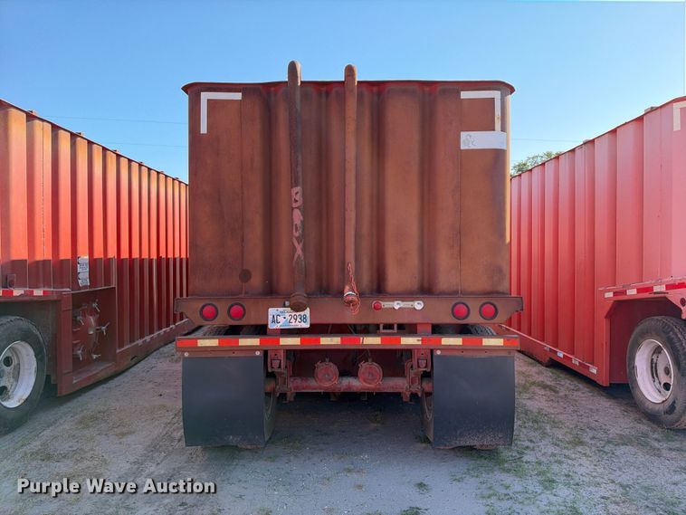 image for item FB8405 Dragon frac tank trailer