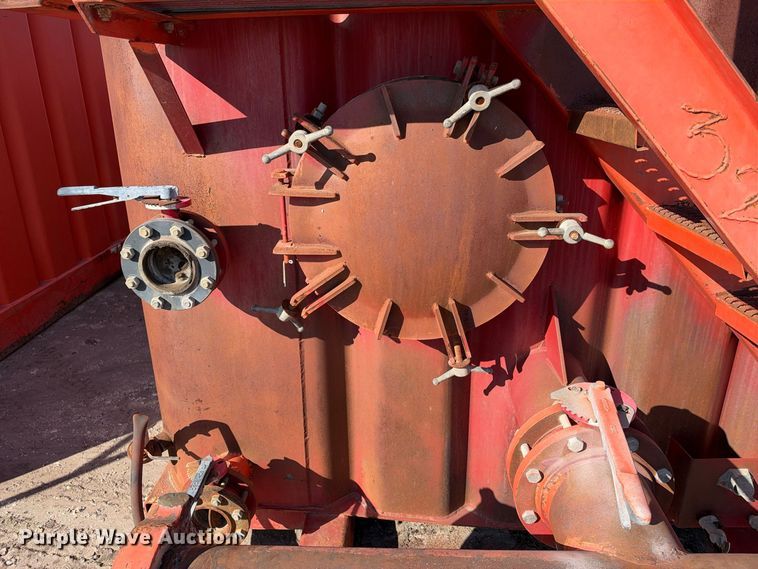 image for item FB8405 Dragon frac tank trailer