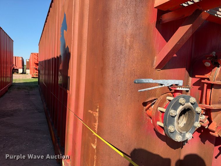 image for item FB8405 Dragon frac tank trailer