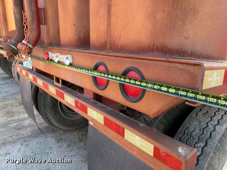 image for item FB8405 Dragon frac tank trailer