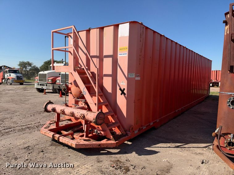 image for item FB8406 2007 Salty's Manufacturing frac tank trailer