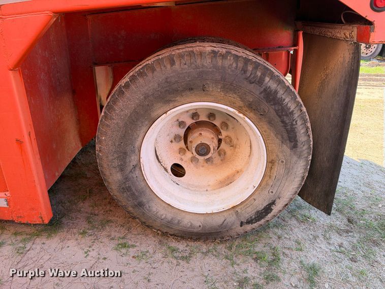 image for item FB8406 2007 Salty's Manufacturing frac tank trailer