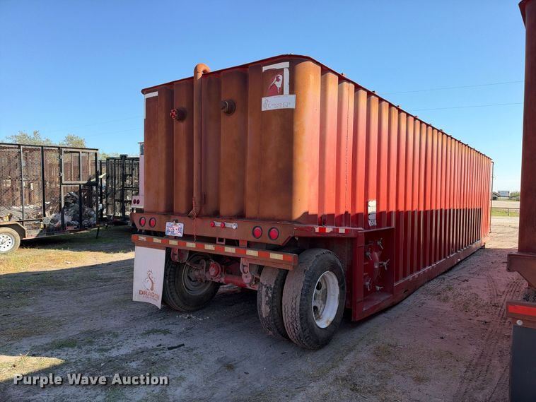 image for item FB8407 Dragon frac tank trailer