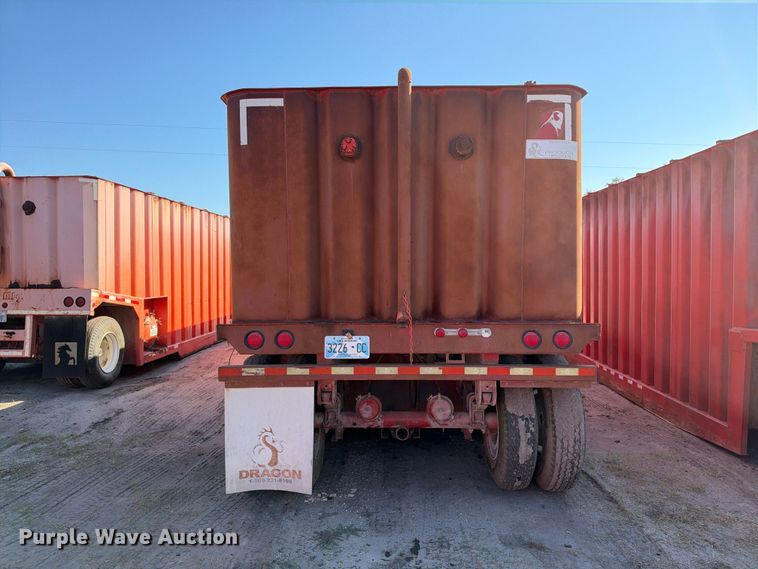 image for item FB8407 Dragon frac tank trailer