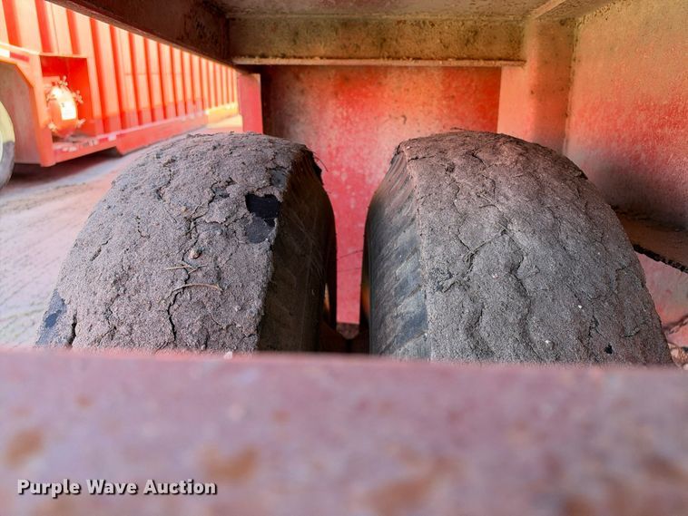 image for item FB8407 Dragon frac tank trailer