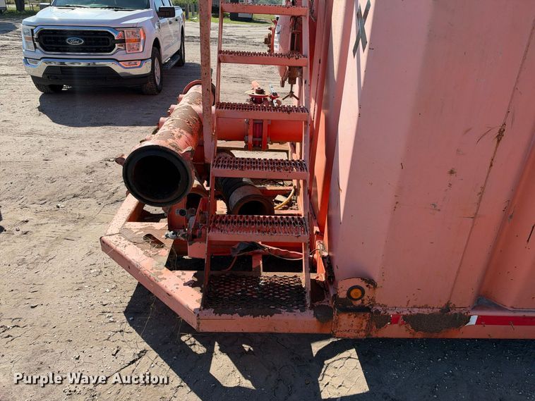 image for item FB8408 2007 Salty's Manufacturing frac tank trailer