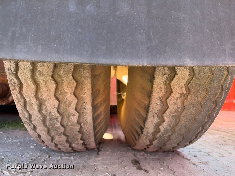 image for item FB8408 2007 Salty's Manufacturing frac tank trailer