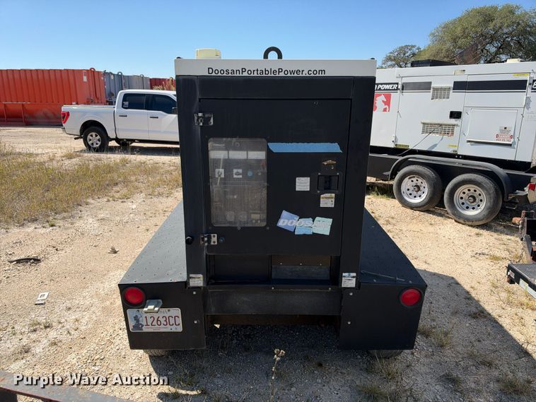 image for item FB8417 Doosan G70 generator