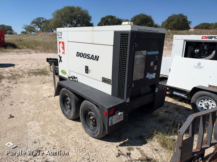 image for item FB8417 Doosan G70 generator