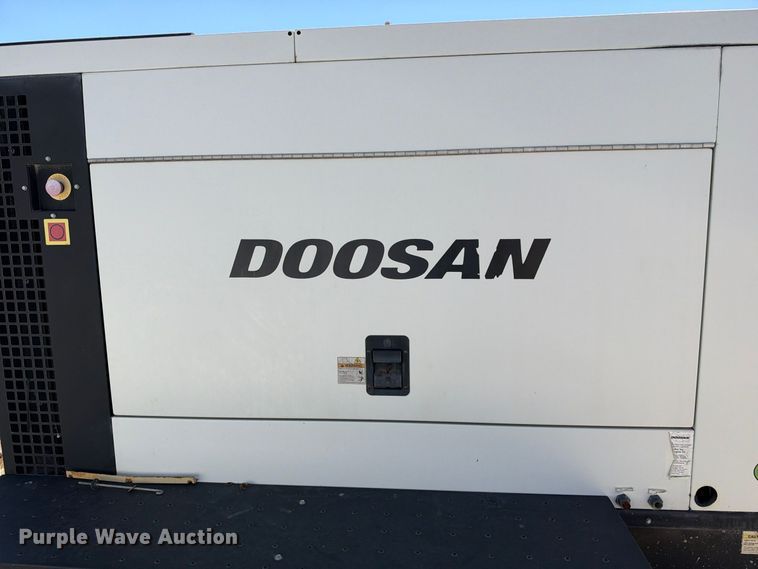image for item FB8417 Doosan G70 generator