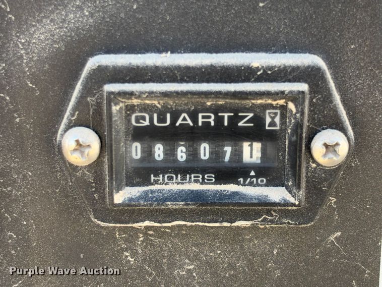 image for item FB8417 Doosan G70 generator