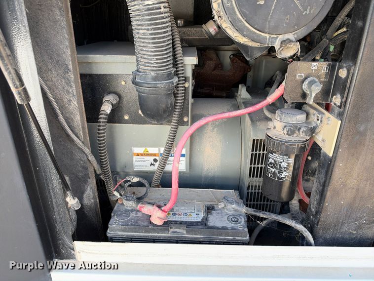 image for item FB8417 Doosan G70 generator