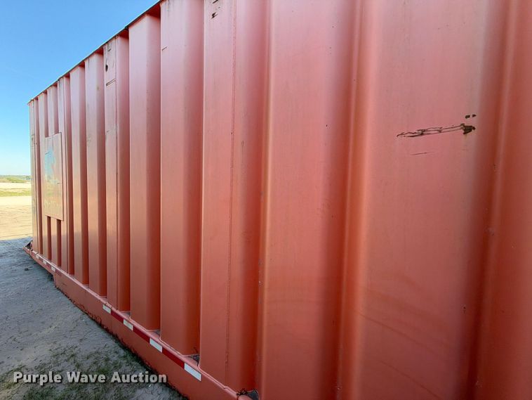 image for item FB8433 2008 Salty's Manufacturing frac tank trailer