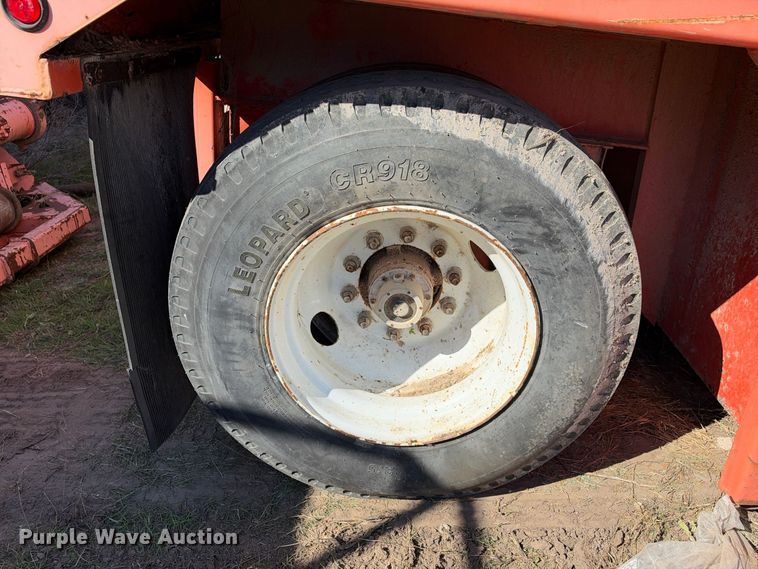 image for item FB8433 2008 Salty's Manufacturing frac tank trailer