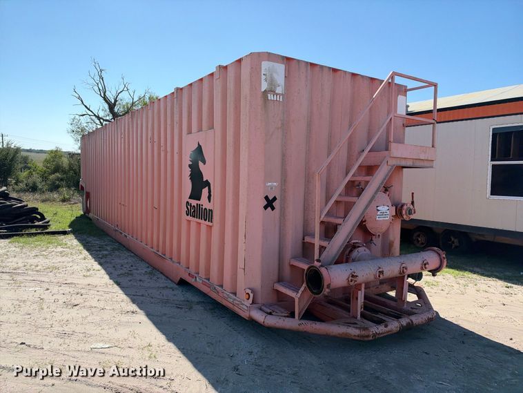 image for item FB8436 Wichita frac tank trailer
