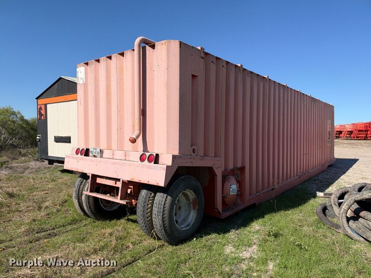 image for item FB8436 Wichita frac tank trailer