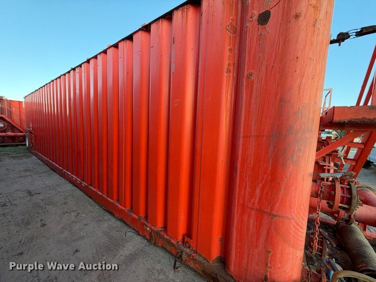 image for item FB8437 Dragon frac tank trailer