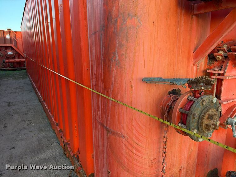 image for item FB8437 Dragon frac tank trailer