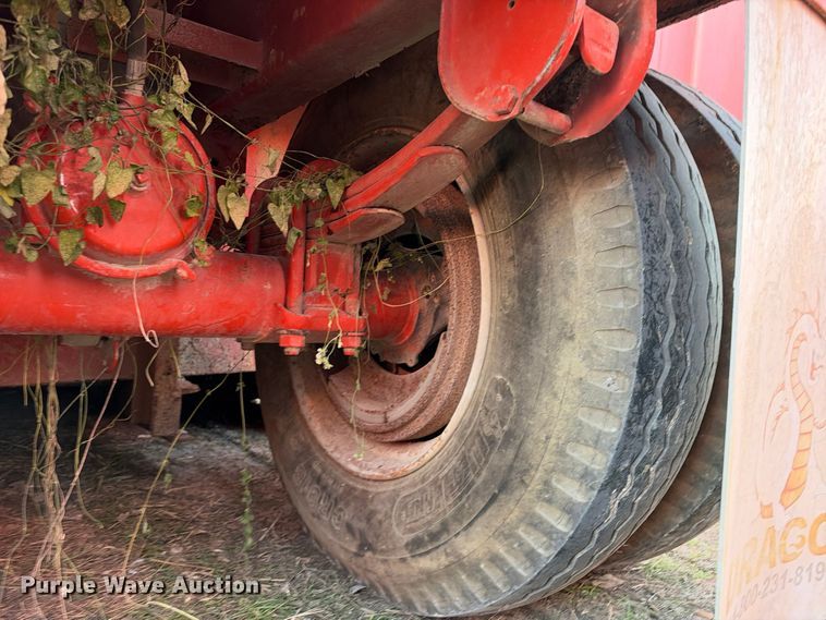 image for item FB8437 Dragon frac tank trailer