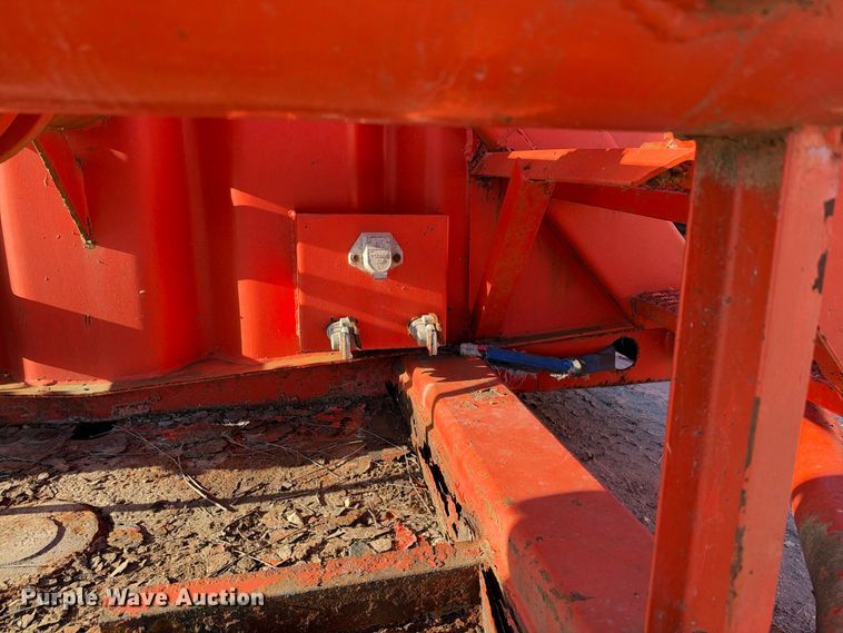 image for item FB8440 Dragon frac tank trailer