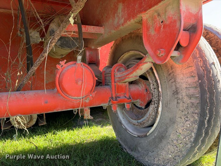 image for item FB8440 Dragon frac tank trailer