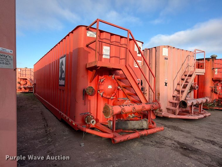 image for item FB8441 Dragon frac tank trailer