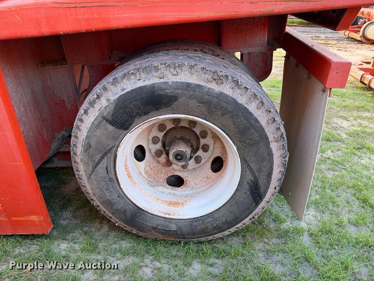 image for item FB8441 Dragon frac tank trailer